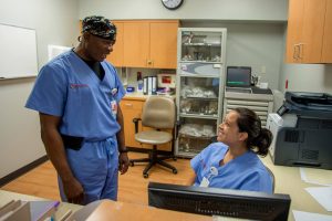 yH5BAEAAAAALAAAAAABAAEAAAIBRAA7 Careers